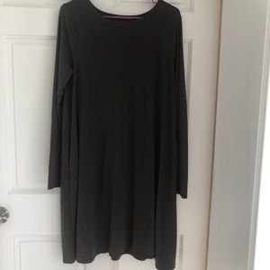 💚 5 for $15! 💚 Dark Gray Long Sleeve Swing Dress